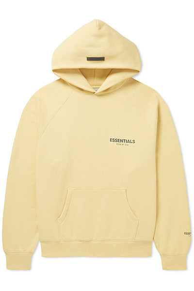 كبسولة عصرية لا تفوت من Mr. Porter  x"Fear Of God"